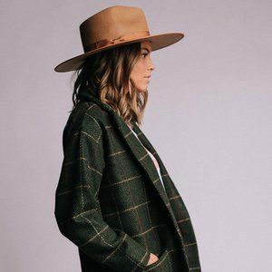 Clad & Cloth Dani Coat Size Large NWT